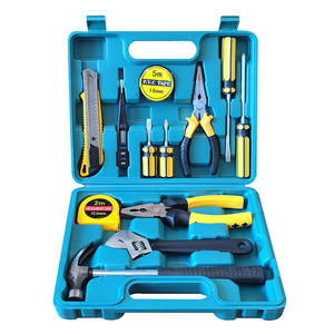 Kit de herramientas manuales multifuncional de 13 piezas para reparaciones en el hogar y mantenimiento de automóviles con juego de destornilladores y alicates - Product Image 1