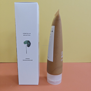 SKIN1004 Madagascar Centella Ampoule Foam Cleanser 125ml pH5 Nettoyant visage doux et apaisant pour les peaux sensibles et abîmées - Product Image 4