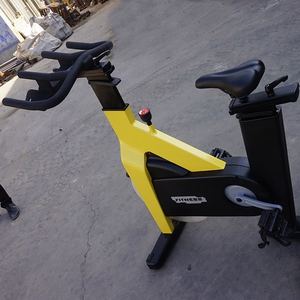 Bicicletas giratorias magnéticas de gimnasio interior comercial de alta calidad para clubes Equipo de fitness de cardio móvil a la venta - Product Image 6