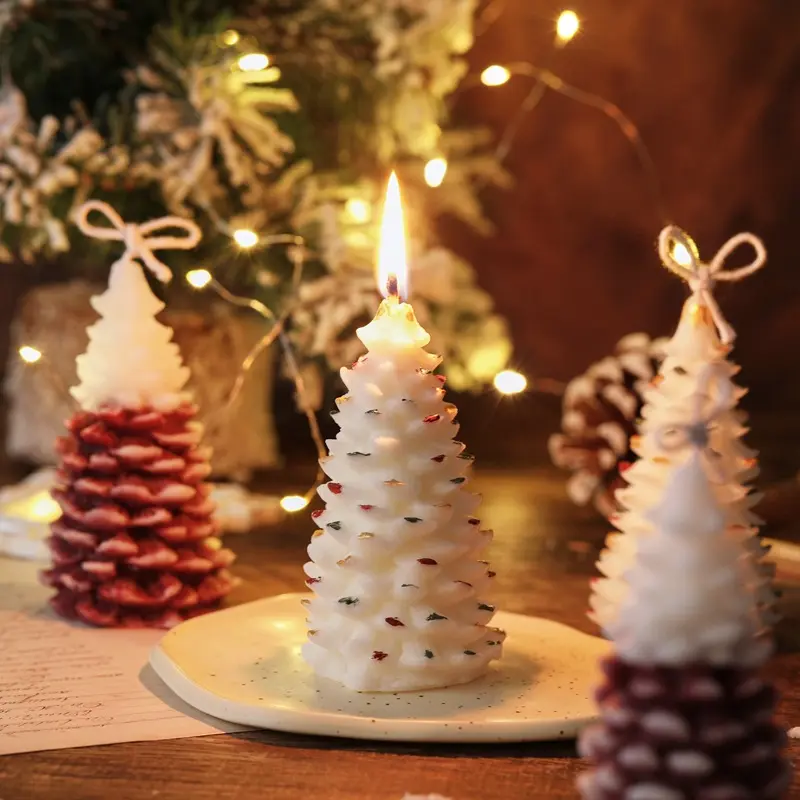 Nieuwe Ontwerp Handgemaakte Geurende Kerst Kaars Thuis Vakantie Kerst Ornamenten Kaars Soja Wax Kerstboom Kaarsen