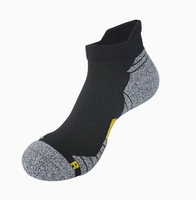 Nouvelle conception 2026 Chaussettes de sport personnalisées pour hommes, chaussettes de basketball d'élite à semelle éponge, anti-boulochage et épaissies