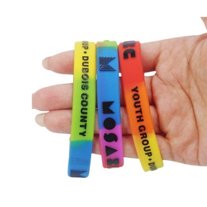 Bracelet coloré Youmigift pas cher, bracelet en silicone de haute qualité, bracelet personnalisé à thème de fête coloré segmenté - Product Image 3