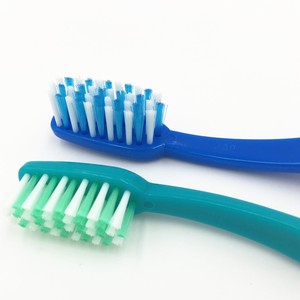 A buon mercato monouso Pre-pasta spazzolino da denti di vendita calda Pre-pasta spazzolino da viaggio dentifricio - Product Image 6