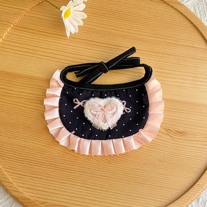 ผู้ผลิต OEM & ODM ขายส่ง: ผ้ากันน้ำลายสำหรับสัตว์เลี้ยงสไตล์เจ้าหญิง ลายหัวใจคลาสสิก เหมาะสำหรับแมวและสุนัข - Product Image 5