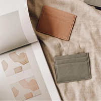 Dompet Kartu Kulit Asli Logo Kustom Klasik, Tipis, untuk Bisnis, Tempat Kartu Kredit, ID Bank, untuk Wanita