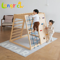 Ensemble d'escalade intérieur en bois pour enfants : Triangle, échelle, arche et toboggan combinés