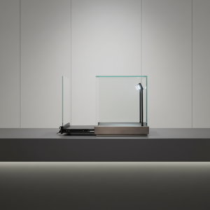 Vitrine de présentation en verre trempé MASTER Stylish Cube pour bijoux, idéale pour comptoir et décoration de table - Product Image 1