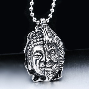 Collar con Colgante Grande de Acero Inoxidable, Diseño Religioso, Mitad Buda, Mitad Demonio - Product Image 2