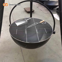 Grille de barbecue d'extérieur en acier et métal de style moderne avec revêtement en poudre pour l'extérieur