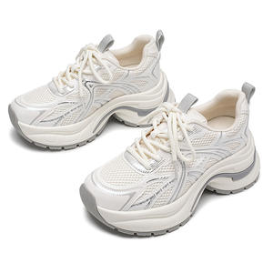 Nouvelles baskets épaisses pour femmes Tiyo, semelle intermédiaire en TPU, semelle extérieure en caoutchouc antidérapante, toutes saisons, chaussures blanches tendance, Wenzhou Zhejiang - Product Image 5