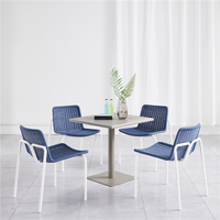 Table de bar carrée moderne blanche 70x70 pour l'extérieur, en aluminium et plastique, pour usage hôtelier