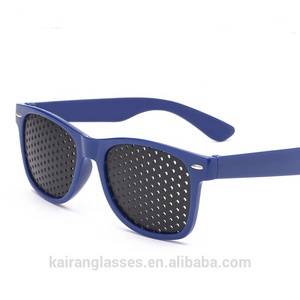 Wholesale Benola Model 6818s Unisex Customized Logo <b>for</b> Gift or Party Pinhole Promotional <b>Sunglasses</b> - Product Image 3