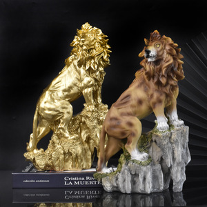 Estatua de resina de León dorado de lujo ligero, adorno de Animal de entrada para el hogar, mesa de centro, decoraciones de oficina, Knick-Knack - Product Image 1