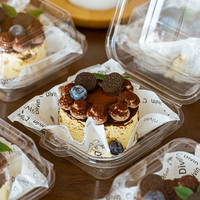 Tiramisu prêt à expédier emballage pratique boîte à gâteau Bento compacte et claire boîtes d'emballage à emporter pour dessert en plastique basque