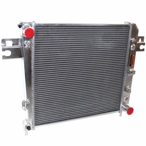 Radiateur <span class=keywords><strong>en</strong></span> aluminium pour Jeep Liberty 3.7L V6 226ci 2002-2006 - Product Image 4
