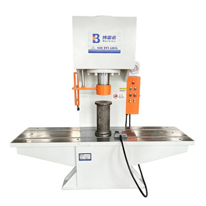 Prensa Hidráulica Borreno de Columna Única Tipo C 100T con Control Automático y Manual, Botón de Pedal y Mesa Grande para Enderezado - Product Image 5
