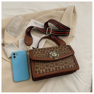 Retro <b>Small</b> square Bag 2022 New Texture Printing European and American Messenger Broadband Shoulder Bag Ladies Handbag - Product Image 6