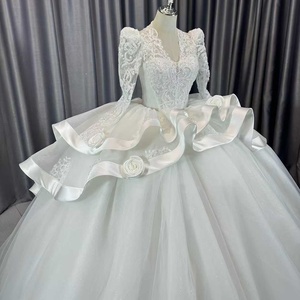 Lscm78 Luxury Ivory <b>Wedding</b> Dress Beaded Appliques Ball Gown Sweetheart Neckline Chapel Train Floor-Length Bridal Dress for - Product Image 6