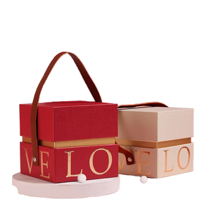 Caja de regalo cuadrada con asa de PU, caja de regalo con tapa y base, caja de regalo portátil para dulces, caja de regalo de papel duro, caja de regalo rígida - Product Image 1