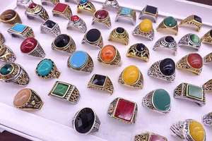 Venta al por mayor barato puestos de mercado nocturno de los hombres de piedra anillo de diamante de piedra natural en polvo anillo de cristal - Product Image 3