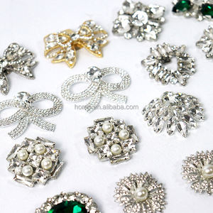 RB002 Hot Fix Vintage <strong>Metal</strong> Rhinestone <strong>Buttons</strong> Bling Flatback Flower Crystal Pearl <strong>Buttons</strong> for Shoes Accessories - Product Image 4