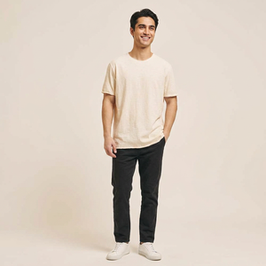 T-shirts pour hommes 100% coton, jersey respirant et lourd, design uni, fabriqué à partir de tissu peigné et de fibres de coton - Product Image 1
