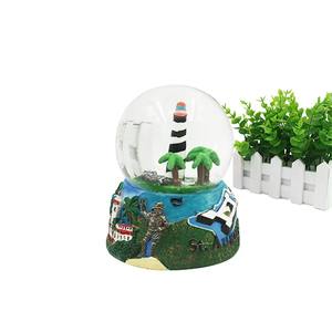 Factory Custom <strong>Wholesale</strong> Eco-Friendly Handmade Resin <strong>Snow</strong> <strong>Globe</strong> Winter Christmas Decorations Romantic Gift Souvenir Custom Sizes - Product Image 3