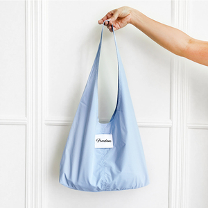 Sac Hobo en Nylon Doux et Moelleux, Léger, Décontracté, Sac à Bandoulière Résistant à l'Eau, Sac Nuage avec Patch Logo Personnalisé Freedom - Product Image 4