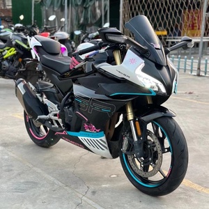 La puissance des performances avec la nouvelle <span class=keywords><strong>moto</strong></span> CF <span class=keywords><strong>Moto</strong></span> 450SR-S, moteur puissant avec une large plage de puissance, motos d'<span class=keywords><strong>occasion</strong></span> à essence - Product Image 3