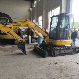 Mini-excavatrice d'occasion Komastu PC35 importée du Japon, excellente performance, mini-pelleuse pour le marché africain - Product Image 3