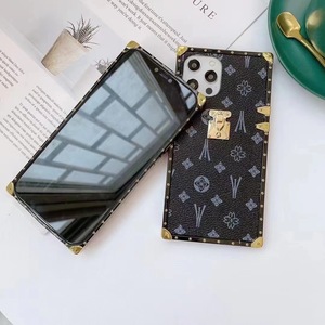 Étui de téléphone de luxe effet cuir coffre au trésor pour 16/15/14, antichoc et étanche, transparent - Product Image 6