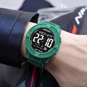 Montre numérique sportive SMAEL 8126 en plastique, chronographe, lumineuse, étanche, tendance, colorée, avec fonction d'alarme - Product Image 4