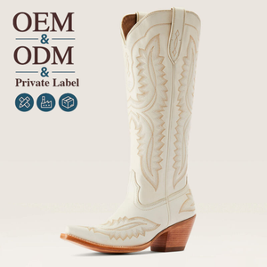Bottes de cowboy vintage personnalisées CHENO Snip Toe <span class=keywords><strong>pour</strong></span> femmes, à large <span class=keywords><strong>mollet</strong></span>, couleur crème, avec broderie - Product Image 1