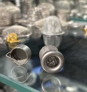 Pièces automobiles, filtre à mailles tissées en acier inoxydable 304 et filtre d'injecteur de carburant automobile à bord en laiton, petit bol de filtre - Product Image 4