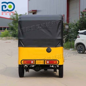 Tuk-tuks Eléctricos Compactos de Doble Fila, Eficientes Energéticamente y Ecológicos, Utilizados para Transporte de Corta Distancia - Product Image 4