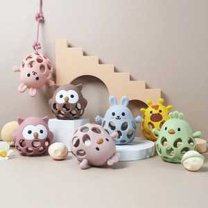 Jouets de dentition sensoriels personnalisés, <span class=keywords><strong>hochet</strong></span> doux, jouets de dentition en silicone pour bébés, sans BPA, qualité alimentaire, design de boule creuse, risque d'étouffement - Product Image 5