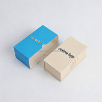Boîte en carton rectangulaire beige à ouverture rabattable avec étui, doublure en mousse EVA personnalisée, emballage de luxe pour sérum pour la peau, huile parfumée de 30 ml