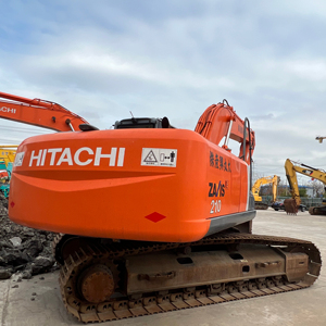 Excavatrice d'occasion HITACHI ZX210 pour travaux de terrassement à vendre - Product Image 1