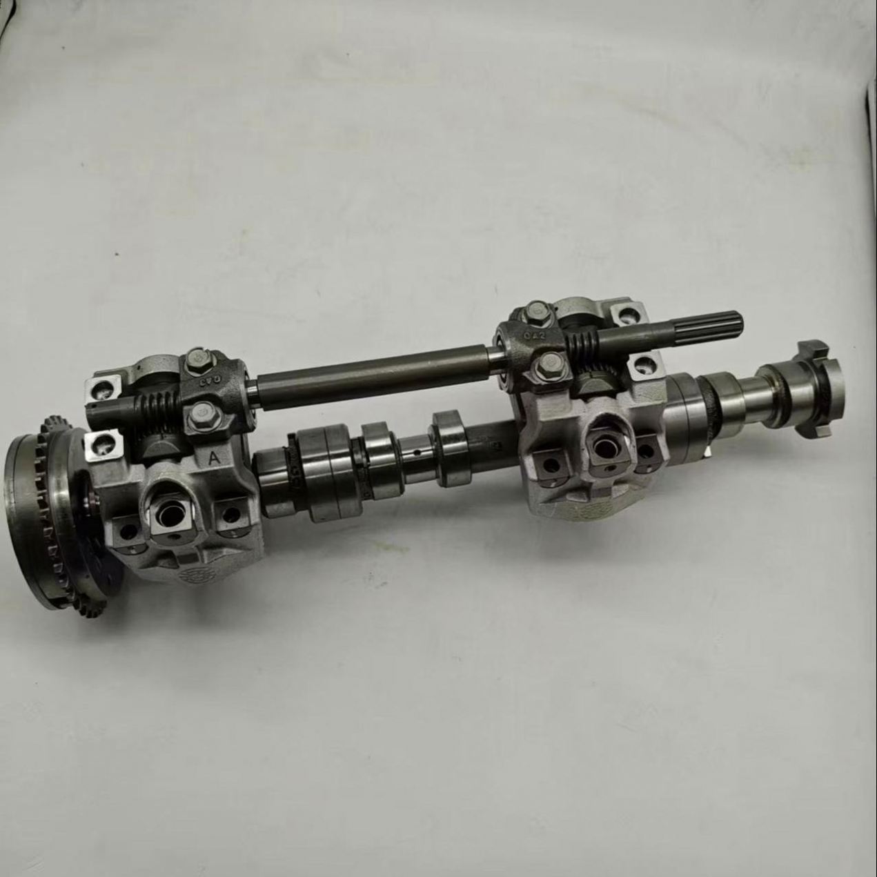 High Performance Auto Engine Parts New Camshaft 240002M802 24000-2M802 for Hyundai KIA Auto Parts Image 3