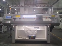 Neue verschiedene Garne Dual System Single Carriage Flach bett Strick maschine Herstellung Kragen und Pullover