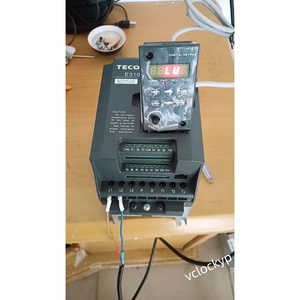 1PCS Inversor TECO USADO E310-401-H3 0.75KW 380V - Product Image 4