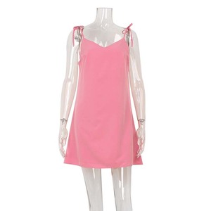 Abito estivo transfrontaliero in stile semplice europeo e americano, nuovo, alla <span class=keywords><strong>moda</strong></span>, elegante, senza maniche, con scollo a V, monocolore, slim fit, <span class=keywords><strong>linea</strong></span> ad A - Product Image 4