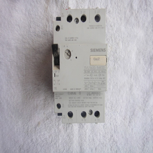 46 <span class=keywords><strong>3</strong></span>-полюсный автоматический выключатель 3VU16001MK00 - Product Image 1