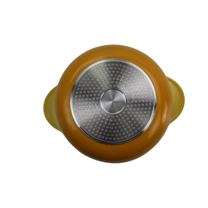 Marmite multifonctionnelle durable et facile à nettoyer, en aluminium avec revêtement antiadhésif, idéale pour les repas à la maison et les fêtes. - Product Image 2