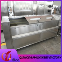 Qiangda Hot Koop Aardappel Cassave Peeling Machine Epulcheuse De Maniok Automatische Aardappel Was En Schilmachine