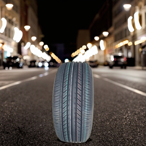 Pneu de course ultra haute performance 215/55R17 fabriqué en Chine 215 <span class=keywords><strong>55</strong></span> <span class=keywords><strong>17</strong></span> <span class=keywords><strong>Pneus</strong></span> Véhicules de course Autres roues <span class=keywords><strong>Pneus</strong></span> Accessoires - Product Image 4