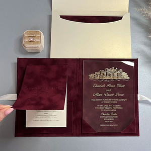 Invitation de mariage personnalisée en velours rouge, ensemble d'invitations en acrylique haut de gamme avec gaufrage doré, ensemble d'invitations de mariage - Product Image 3
