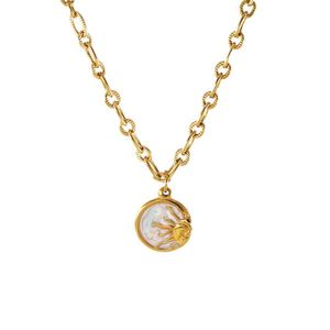 จี้เหรียญมุกสเตนเลสกันน้ำ Zoryn สร้อยคอแฟชั่นลายพระอาทิตย์พระจันทร์ ชุบทอง ของขวัญสำหรับผู้หญิง - Product Image 5