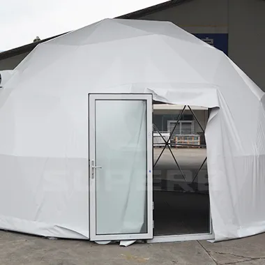 आउटडोर चंदवा कस्टम स्टील वाणिज्यिक सम्मेलन के लिए निविड़ अंधकार पीवीसी गुंबद डेरा डाले हुए तम्बू भंडारण