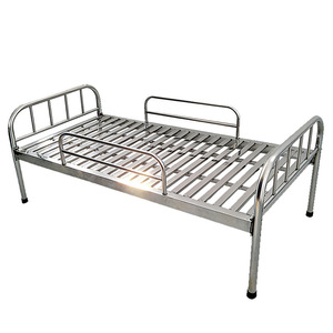 Lit d'hôpital Dekangyuan en acier inoxydable, lit de soins manuel avec barrière de sécurité pour les salles générales - Product Image 2